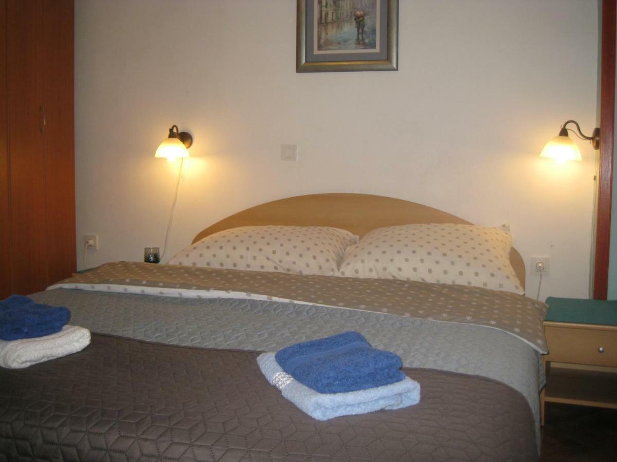 Apartment Medo Ravna Gora Ngoại thất bức ảnh
